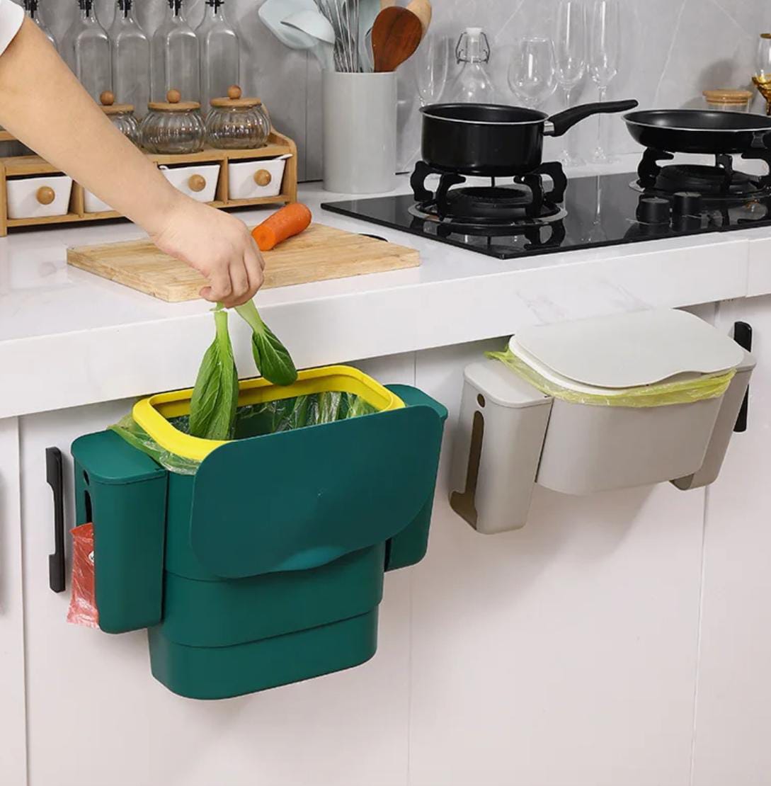 TACHO DE BASURA PLEGABLE + 2 PORTA BOLSAS